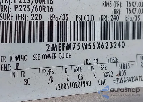 2005 Mercury Grand Marquis Ls z USA, uszkodzony, nr VIN 2MEFM75W55X623240